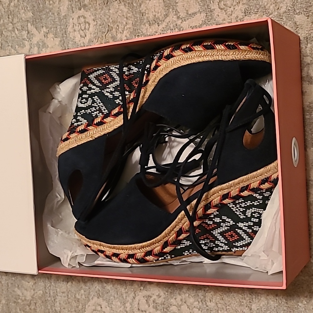 Cabi Isla Wedge Espadrille Shoes